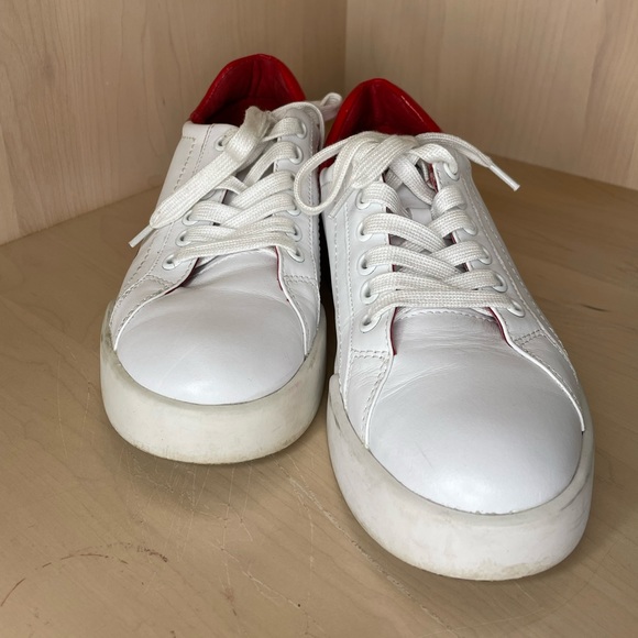 White and red sneakers - Picture 5 of 6
